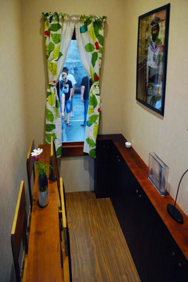 Καλλιτέχνης δημιούργησε το πιο στενό σπίτι στον κόσμο [εικόνες] | iefimerida.gr 6