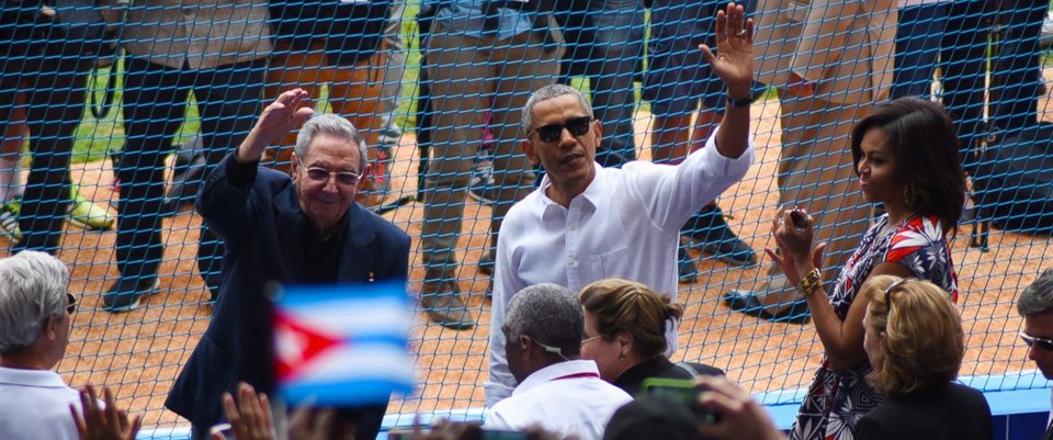 Ομπάμα και Κάστρο είδαν μαζί μπέιζμπολ [εικόνες & βίντεο] | iefimerida.gr 2