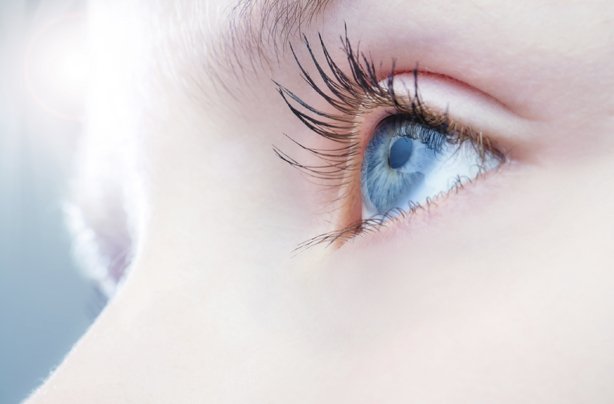 Οι 4 συνήθειες που καταστρέφουν τα μάτια σας [εικόνες] | iefimerida.gr 1