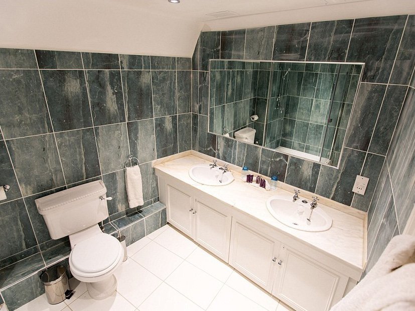 Ελικοδρόμιο, σουίτες και εμπορικό κέντρο – Ενα πρώην φρούριο έγινε πολυτελές ξενοδοχείο [εικόνες]  | iefimerida.gr 7