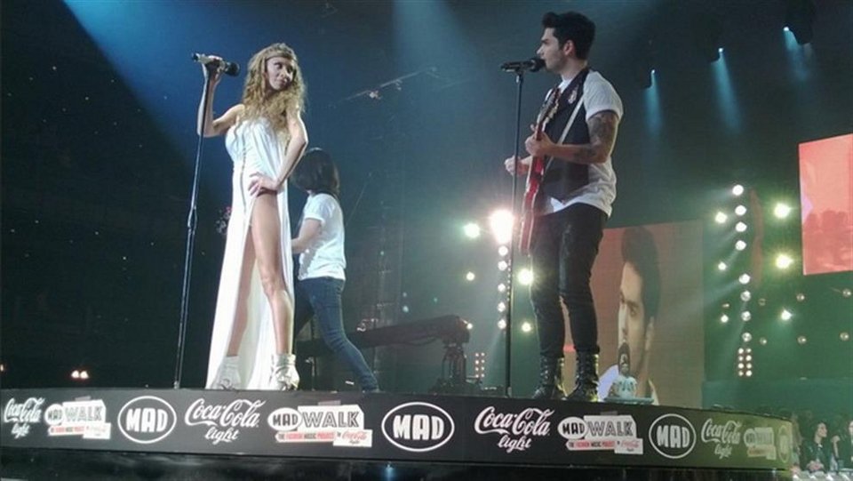 Οι πιο καυτές εμφανίσεις του χθεσινού MadWalk - Ποια βγήκε μέσα από τούρτα [εικόνες+βίντεο]  | iefimerida.gr 5