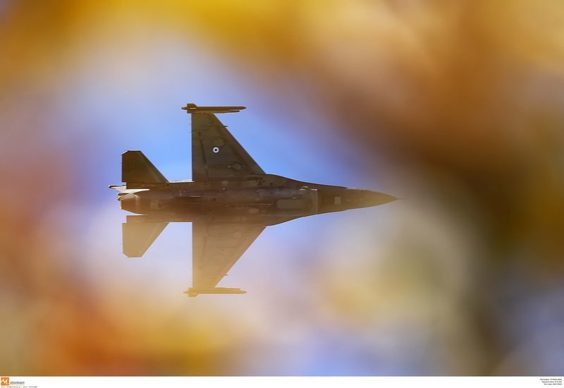 Μαγεία από τα F-16 στη Θεσσαλονίκη