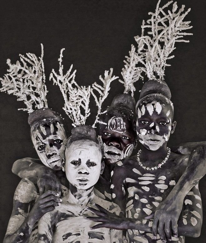 Στα άδυτα του κόσμου – Eνα συγκλονιστικό φωτορεπορτάζ για τις φυλές που κινδυνεύουν με εξαφάνιση σε όλο τον κόσμο [εικόνες]  | iefimerida.gr 4