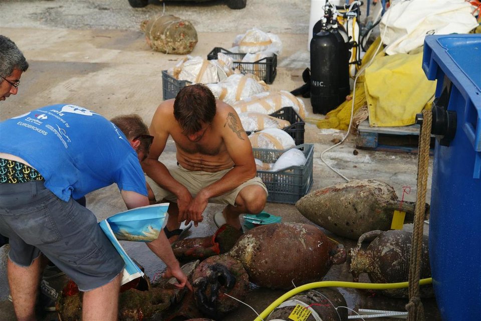 Κρυμμένος θησαυρός: Βρέθηκαν 22 αρχαία ναυάγια στους Φούρνους -Μαγεία στο βυθό [εικόνες] | iefimerida.gr 7