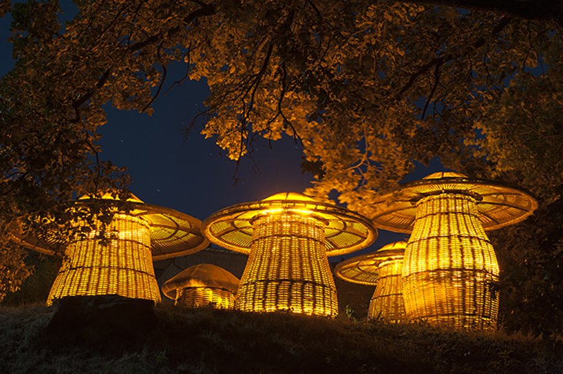 Δύο καλλιτέχνες σχεδίασαν μανιταροκαλύβες -Σαν τα ξυλόσπιτα των παιδικών μας χρόνων [εικόνες]  | iefimerida.gr 3