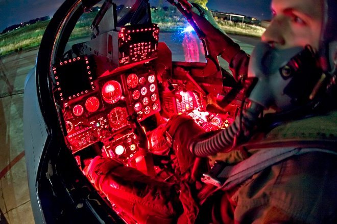 Αυτό είναι το θρυλικό Φάντομ της Ελληνικής Αεροπορίας που θα πάρει μέρος σε διεθνές σόου [εικόνες] | iefimerida.gr 7