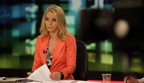 Tο τελευταίο δελτίο της Ελλης Στάη: Βουρκωμένη, θυμωμένη, τρυφερή στην πιο δύσκολη αποφώνηση της καριέρας της [βίντεο] | iefimerida.gr 0