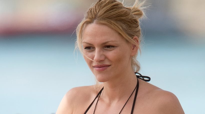 Η Νάταλι Θάνου και το μαύρο μπικίνι της [εικόνες]  | iefimerida.gr 3