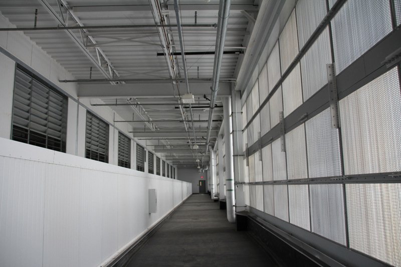 Μια βόλτα στο νέο κέντρο αποθήκευσης δεδομένων της Facebook -Εκεί που είναι αποθηκευμένες όλες οι φωτογραφίες μας [εικόνες] | iefimerida.gr 6