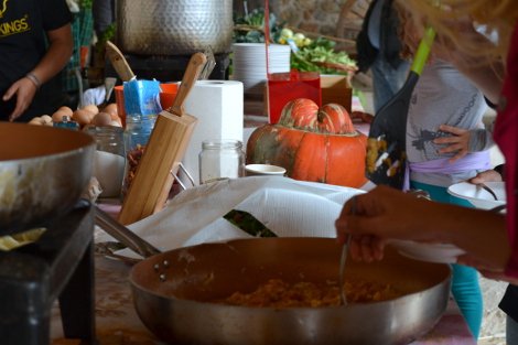 Κάτι νόστιμο μαγειρεύεται κάθε Κυριακή στο Κέντρο της Γης - Δωρεάν μαθήματα μαγειρικής και πολλές ακόμη δράσεις [εικόνες]  | iefimerida.gr 0