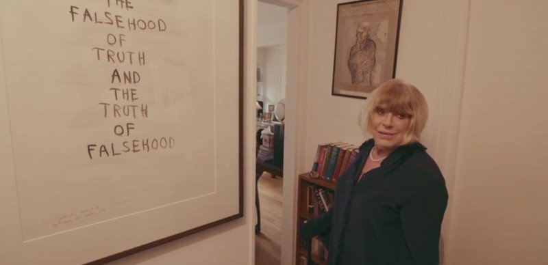 Δείτε το διαμέρισμα της Μαριάν Φέιθφουλ -Της τραγουδίστριας-είδωλο των 60s [βίντεο] | iefimerida.gr 0