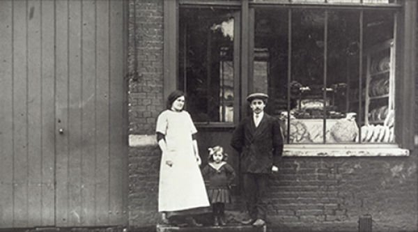 Οι διάσημοι φούρνοι Paul σφάζονται για τα «μάτια» του Φρανσουά Φιγιόν [εικόνες] | iefimerida.gr 1