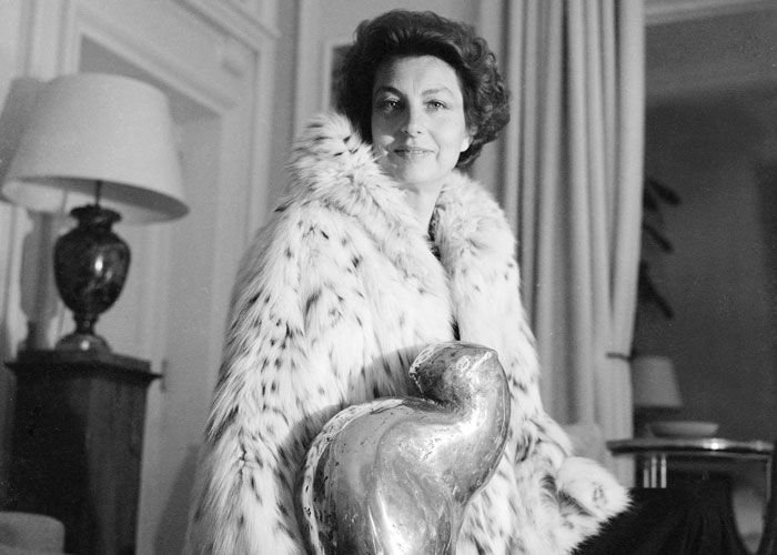 Το παράξενο πάθος της Λιλιάν Μπετανκούρ για έναν γκέι φωτογράφο -Του χάρισε 993 εκατ. ευρώ [εικόνες] | iefimerida.gr 0