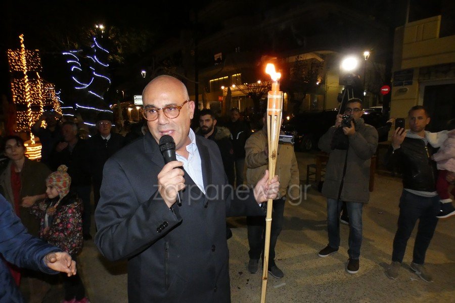 «Με τη δράση αυτή βοηθάμε οικονομικά τα ιδρύματα της πόλης μας», δήλωσε ο δήμαρχος Χανίων Τάσος Βάμβουκας