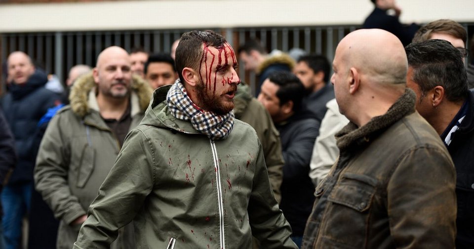 Βίαια επεισόδια στο Λονδίνο - Νέο βίντεο από τις μάχες οπαδών της Τότεναμ και της Aρσεναλ | iefimerida.gr 1