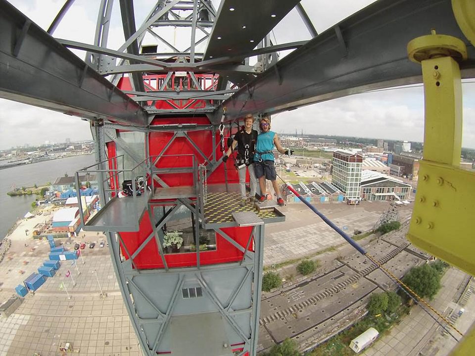 Το πιο παράξενο ξενοδοχείο στον κόσμο - Μέσα σε γερανό, με ασυναγώνιστη θέα [εικόνες] | iefimerida.gr 11