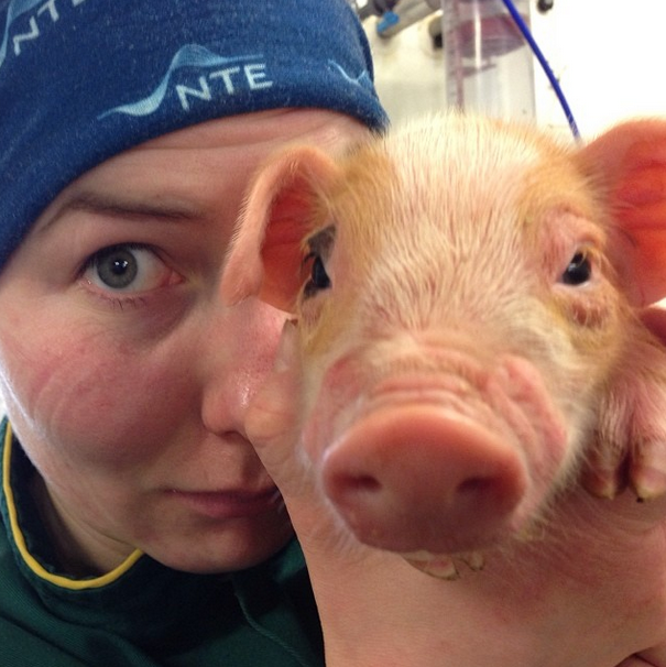 Αυτή είναι η νέα μόδα στις Selfies: Ιρλανδοί αγρότες έβαλαν τα γυαλιά στο Facebook [εικόνες] | iefimerida.gr 11