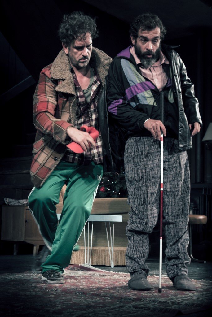 H νέα πρόκληση του Μαρκουλάκη επί σκηνής -Με μούσια, τυφλός και μέθυσος [εικόνες]  | iefimerida.gr 0