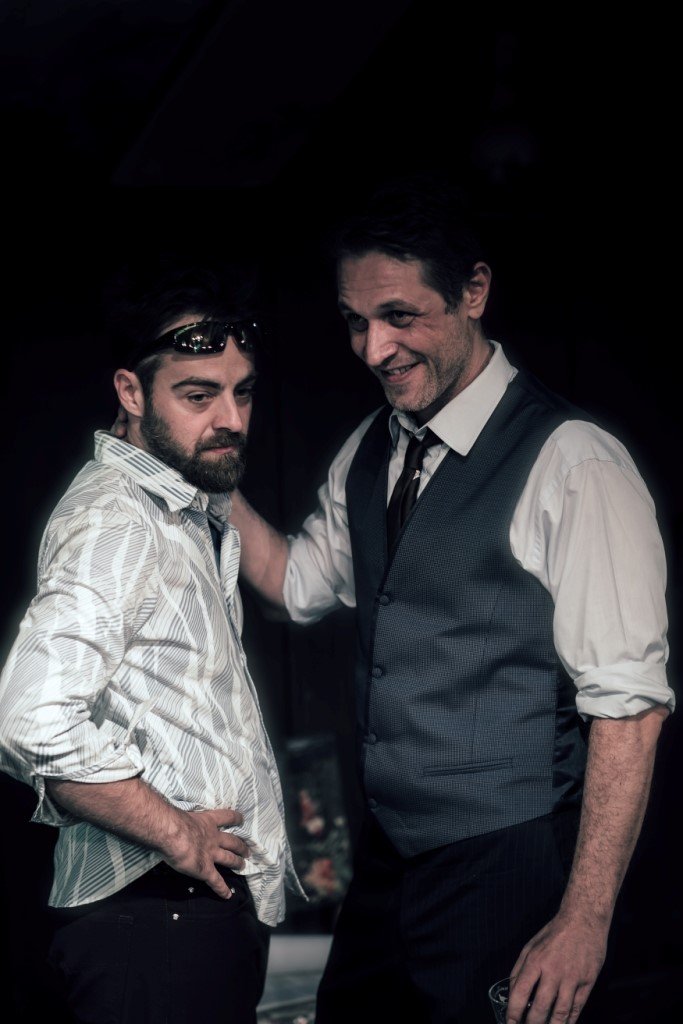 H νέα πρόκληση του Μαρκουλάκη επί σκηνής -Με μούσια, τυφλός και μέθυσος [εικόνες]  | iefimerida.gr 2