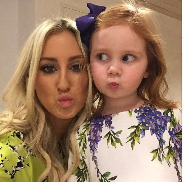 Φρενίτιδα στην Αυστραλία για την 3χρονη κοκκινομάλλα fashionista: Τη σέρνουν από show σε show [εικόνες] | iefimerida.gr 12