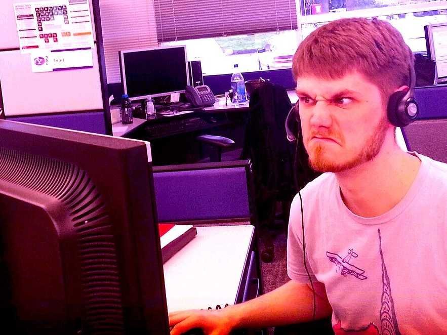 Οι εργαζόμενοι του Facebook γκρινιάζουν -Tα άπλυτα των μάνατζερ, οι ατέλειωτες ώρες και η εργασιακή κόλαση [εικόνες] | iefimerida.gr 8