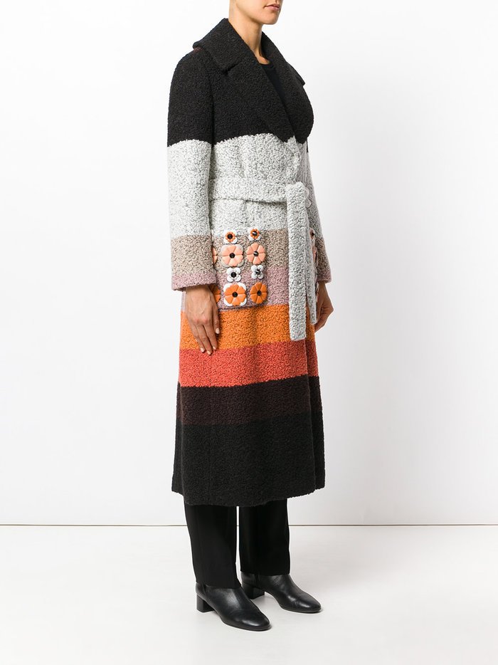 Το ιδιαίτερο παλτό της Μελάνια έκανε την Πρώτη Κυρία της Ιαπωνίας να περάσει... απαρατήρητη [εικόνες] | iefimerida.gr 8