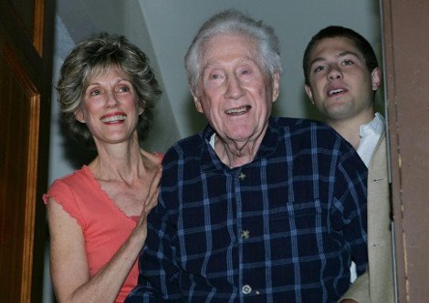 Οι Αμερικανοί διαγράφουν το σκάνδαλο Γουότεργκεϊτ -Κατεδαφίζουν το υπόγειο πάρκινγκ όπου μίλησε το «βαθύ λαρύγγι» και έριξε τον πρόεδρο Νίξον [εικόνες]  | iefimerida.gr 3