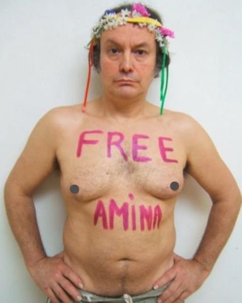 H μουσουλμάνα Femen που πόσταρε γυμνόστηθη στο facebook ζει, λέει η δικηγόρος της [εικόνες] | iefimerida.gr 2