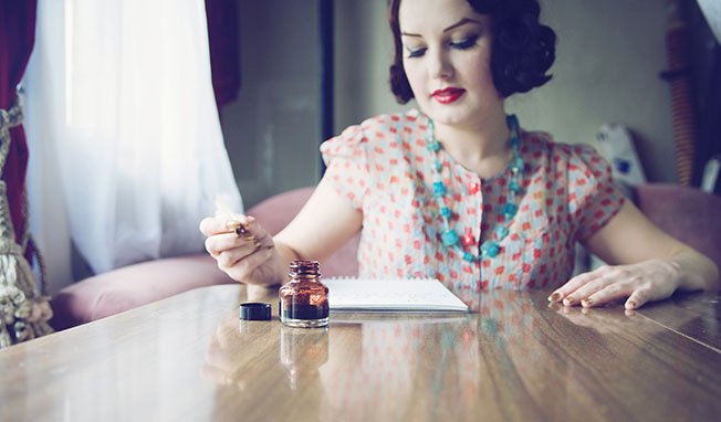 Παρά την έκρηξη των social media, το ερωτικό γράμμα παραμένει τάση [εικόνες] | iefimerida.gr 1