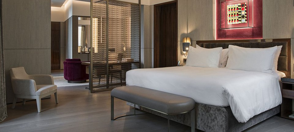 Οι 7 glamorous σουίτες του οίκου Fendi - Κρυμμένες στην καρδιά της Ρώμης [εικόνες] | iefimerida.gr 2