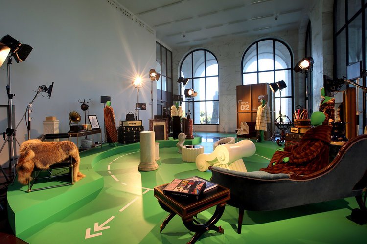 H ιστορική σχέση του οίκου Fendi με τον Ιταλικό κινηματογράφο σε μία διαδραστική έκθεση [εικόνες & βίντεο] | iefimerida.gr 0