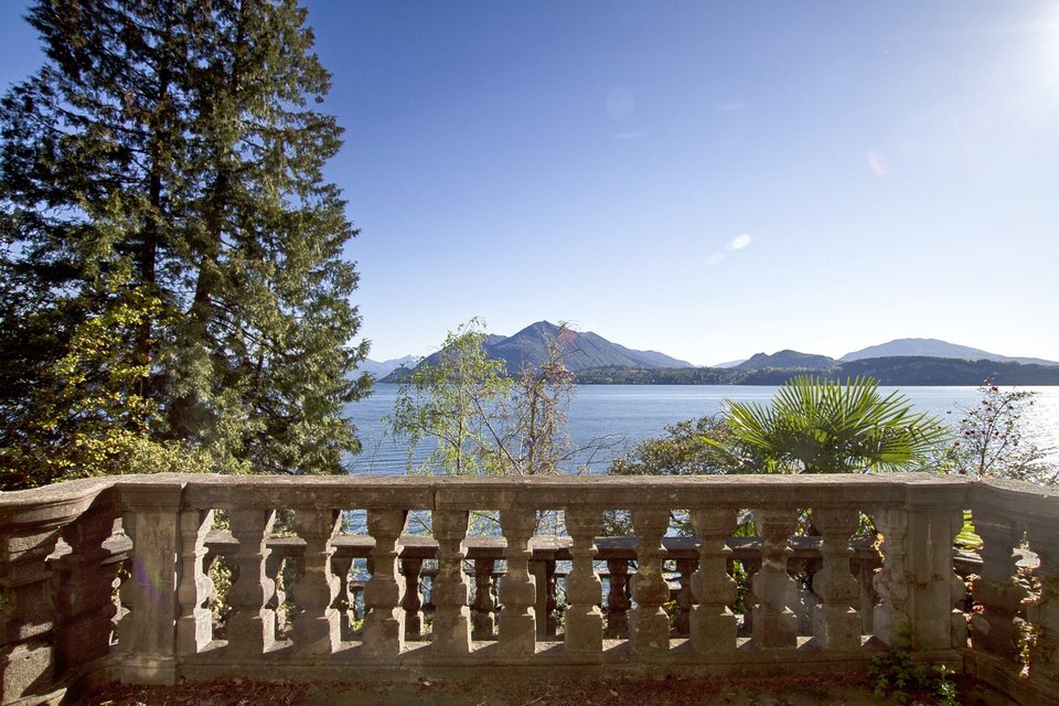 Αυτό είναι το παραμυθένιο κάστρο του Gianfranco Ferré που βγαίνει στο σφυρί για 2,8 εκατ. ευρώ [εικόνε] | iefimerida.gr 4