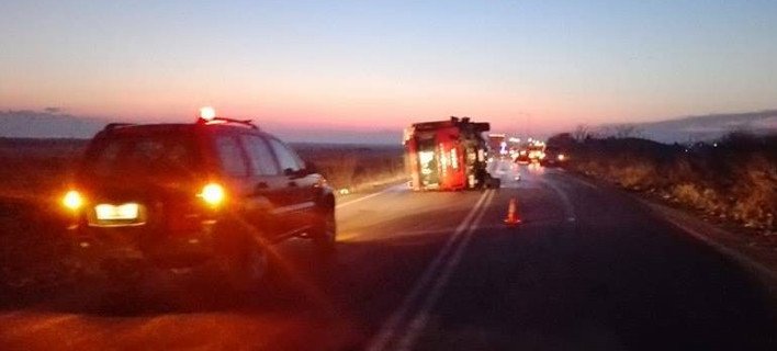 Θράκη: Φοβερό τροχαίο δυστύχημα με δύο νεκρούς -ΙΧ συγκρούστηκε με πυροσβεστικό όχημα [εικόνες] | iefimerida.gr 2