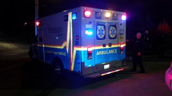 Χάος ξανά στο Φέργκιουσον: Διαδηλωτές πυροβόλησαν αστυνομικούς έξω από το Τμήμα [βίντεο & εικόνες] | iefimerida.gr 7