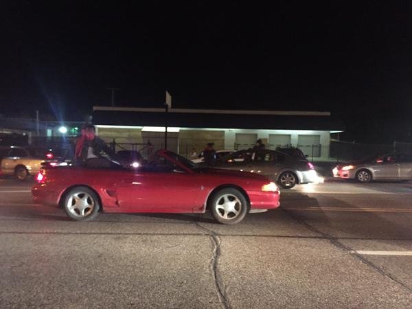 Ξύπνησαν μνήμες στο Φέργκιουσον: 2 άνθρωποι δέχθηκαν πυρά [εικόνες & βίντεο] | iefimerida.gr 3