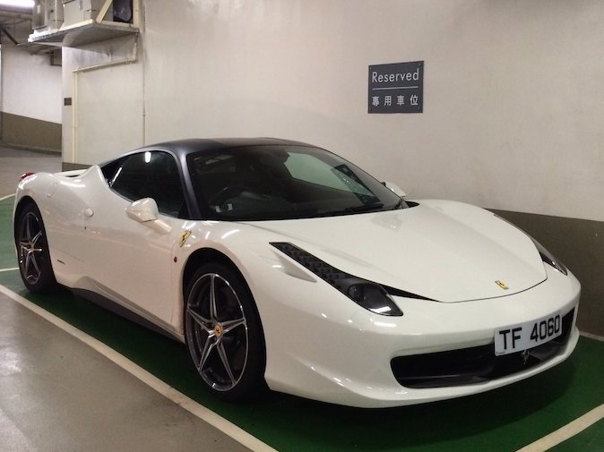 Το γκαράζ της χλιδής -Τα πανάκριβα αυτοκίνητα των στελεχών της Goldman Sachs στο Χονγκ Κονγκ [εικόνες] | iefimerida.gr 3