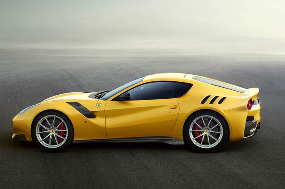H ειδική έκδοση της Ferrari F12 λέγεται tdf και έχει 780 άλογα [βίντεο] | iefimerida.gr 1