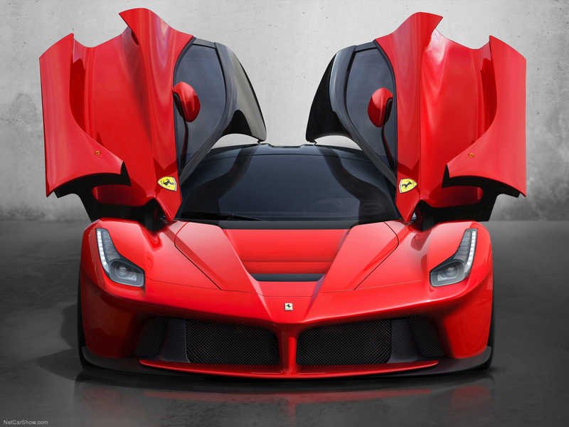 Ferrari LaFerrari: Με τεχνολογία και αεροδυναμική Φόρμουλα 1 | iefimerida.gr 1