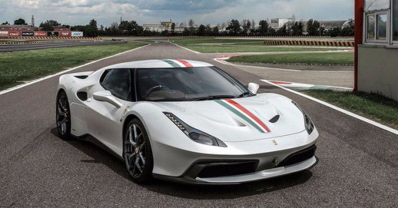 350 σπέσιαλ Ferrari για τα 70 χρόνια της διάσημης μάρκας | iefimerida.gr 0