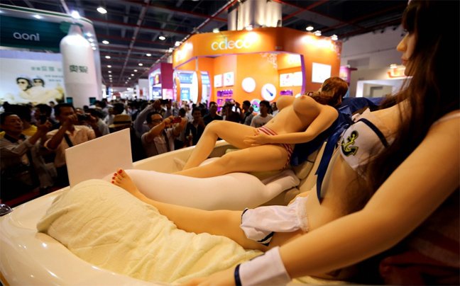 Το σχεδόν άγνωστο φεστιβάλ για τον έρωτα και το σεξ που αποτελεί ένα από τα μεγαλύτερα της Κίνας [εικόνες]  | iefimerida.gr 9