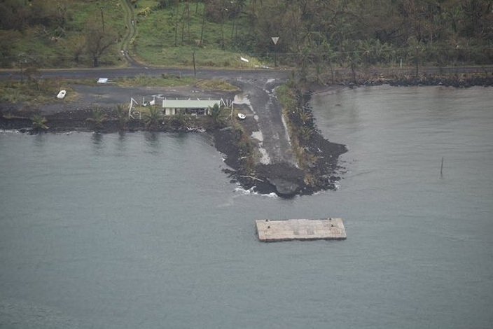 Κυκλώνας ισοπέδωσε τα Φίτζι -Εικόνες καταστροφής από διαλυμένα χωριά [εικόνες] | iefimerida.gr 4