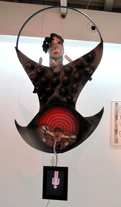 Τρισδιάστατα είδωλα και βίντεο animation στην γκαλερί Εκφραση στη Βαλαωρίτου [εικόνες] | iefimerida.gr 0