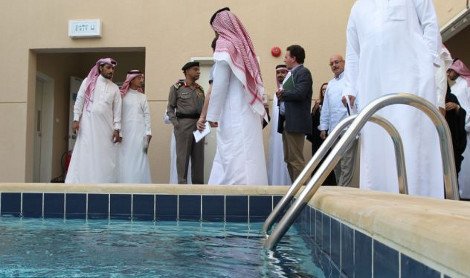 Σεξ πάρτι και σπα: Πολυτέλεια στις φυλακές των τρομοκρατών της Αλ Κάιντα [εικόνες] | iefimerida.gr 0