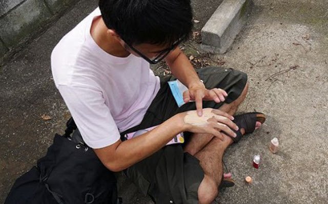 Τι σκαρφίστηκε ένας πιτσιρικάς για να δείξει ότι έχει φιλενάδα [εικόνες] | iefimerida.gr 0