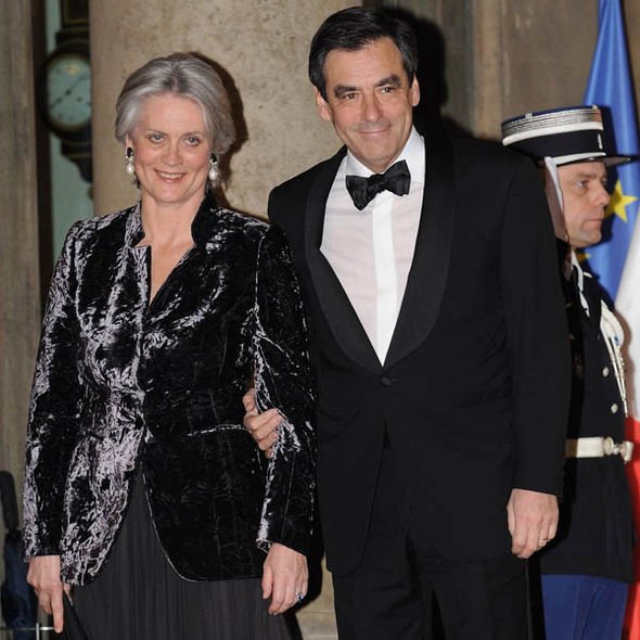 Νέο σκάνδαλο: Πρόσφεραν στον Φρανσουά Φιγιόν 50.000 ευρώ ρούχα [εικόνες] | iefimerida.gr 3