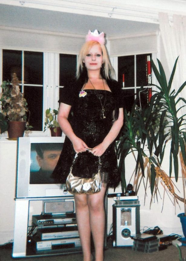 Σοκάρει η σύγχρονη «Μήδεια»: 23χρονη έγκυος έπνιξε τα τρία της παιδιά και μετά αυτοκτόνησε [εικόνες] | iefimerida.gr 5