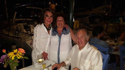 Στην Κεφαλονιά ο Θόδωρος και η Γιάννα Αγγελοπούλου [εικόνα] | iefimerida.gr 0