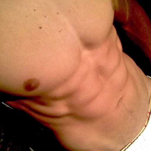 Εθισμένος στις πλαστικές: Εχει ξοδέψει 164.047 ευρώ σε 24 επεμβάσεις για να κάνει το «τέλειο σώμα» [εικόνες] | iefimerida.gr 0