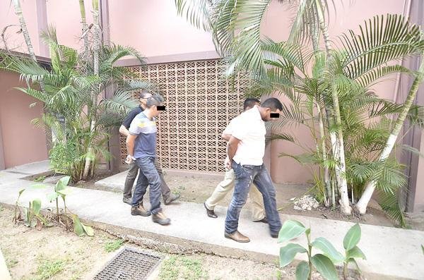 400 κιλά κοκαΐνης βρέθηκαν σε εξοχικό της Πάρις Χίλτον στην Κόστα  Ρίκα [εικόνες] | iefimerida.gr 1