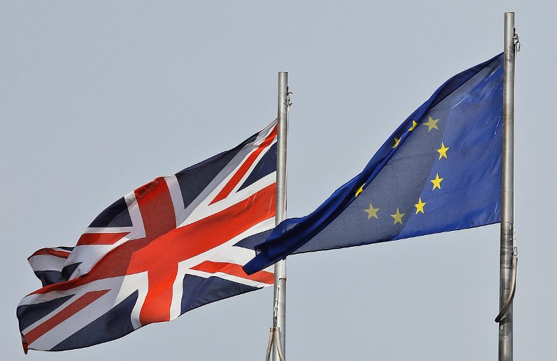 Οι Βρετανοί μετάνιωσαν για το Brexit: 54% θα ψήφιζαν σήμερα παραμονή στην ΕΕ | iefimerida.gr 0